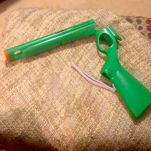 Wii Nintendo shotgun attachment accessory controller holder - Picture 1 of 2